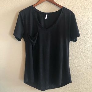 Black Pocket Tee